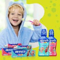 imagem de ENXAGUANTE BUCAL BIANCO KIDS 250ML MORANGO
